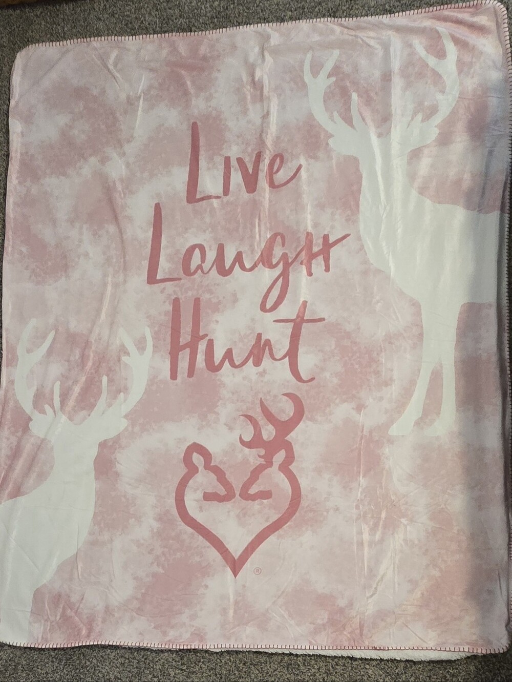Browning - Live Laugh Hunt Pink Deer Sherpa Blanket - 50"X60"